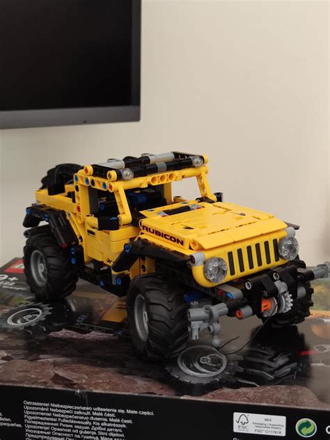 Lego TECHNIC: Jeep Wrangler : r/lego