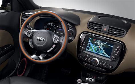 2017 Kia Soul (facelift) interior