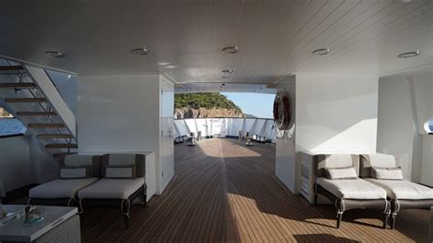 VOYAGER | Royal Yacht International