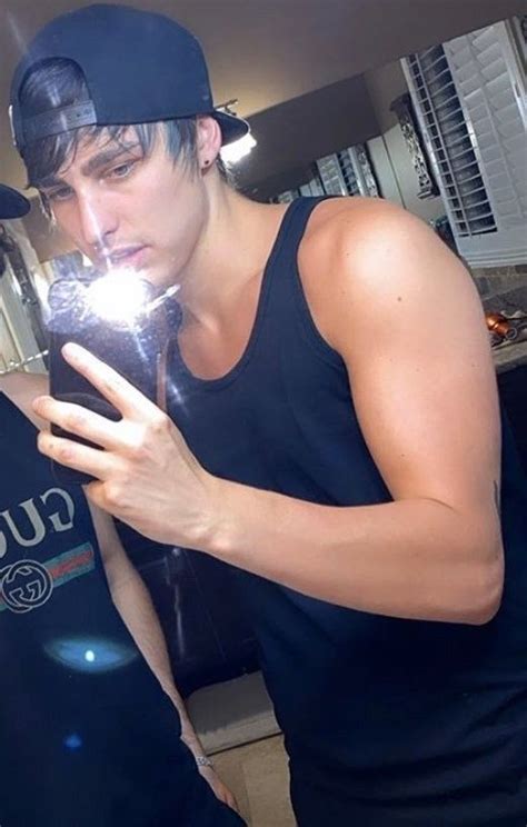 Pin By Bobbi Chroninger Chroninger On Colby Colby Brock Colby Hot