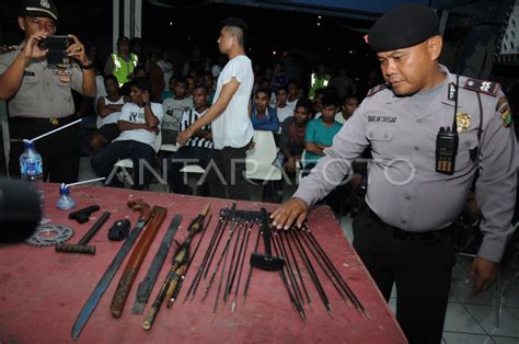 Penggerebekan Narkoba Di Depok Antara Foto