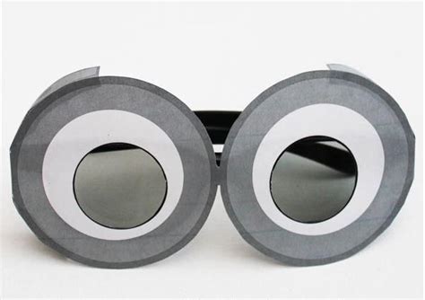 Make Your Own Minion Goggles Minion Goggles Minion Craft Free