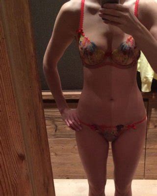 Susie Wolff Nude Porn Pictures Xxx Photos Sex Images Pictoa