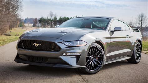 2018 Ford Mustang Gt The Pony Car Now Packs A 460 Horsepower Punch