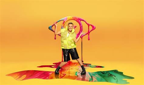 New celebrity guests will join the hsn presenters team 18