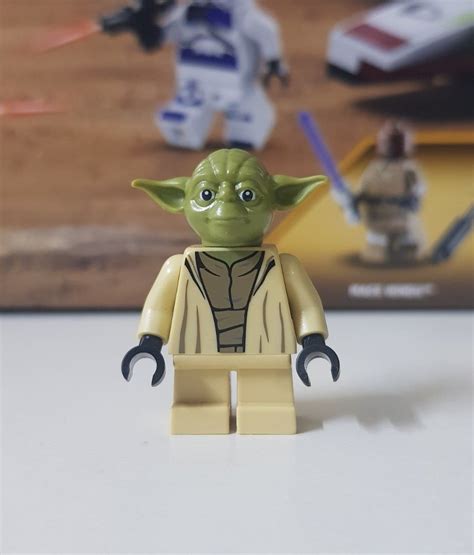 LEGO Star Wars ~ Yoda minifigure., Hobbies & Toys, Toys & Games on ...