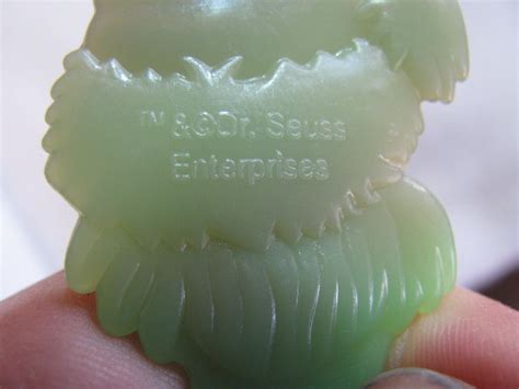 475 Kelloggs Dr Seuss Enterprises The Grinch Color Changing Spoon