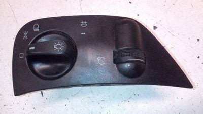 WŁĄCZNIK ŚWIATEŁ PRZEŁĄCZNIK SEAT IBIZA II LIFT 10162970683