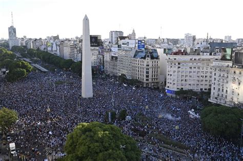 La Policía De La Ciudad De Buenos Aires Reprimió A Hinchas En El