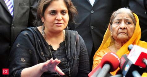 Supreme Court Stays Arrest Of Teesta Setalvad And Husband Javed Anand