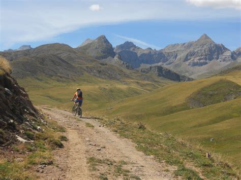 Al Filo De Lo Impresentable Sierra De Partacua Ruta