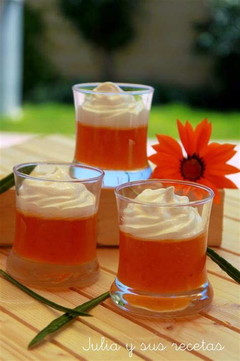 Julia Y Sus Recetas Vasitos De Nisperos Con Merengue