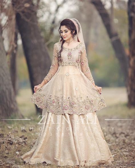 Buy Pakistani Nikah Dress Cheap Online