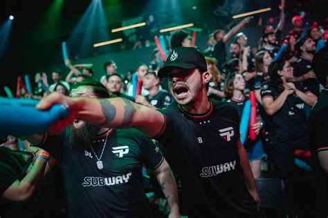 CBLoL 2023 Torcida da paiN protesta após 3 0 Jogadores evitam