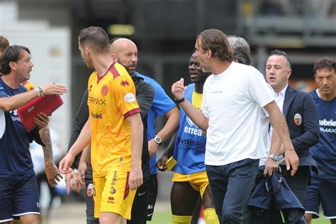 Scintille Tra Bucchi E Gorini Durante Ascoli Cittadella