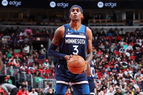 Who is Minnesota Timberwolves player Jaden McDaniels? | The US Sun