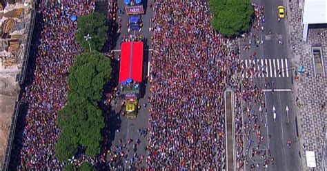 G Comlurb Recolhe Mais De Mil Toneladas De Lixo No Carnaval Do Rio