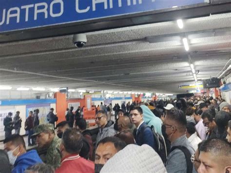 Metro Cdmx Hoy Los Trenes Se Paran Casi Minutos En Cada Estaci N