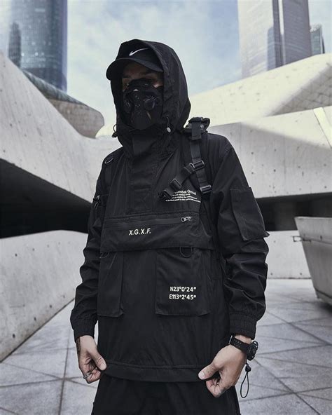 Cyberpunk Techwear Jacket Black Hooded Futuristic Tactical Streetwear