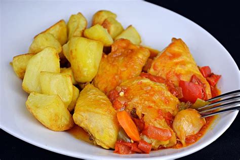 Pollo A La Riojana Con Patatas Pollo En Salsa Comida Mexicana