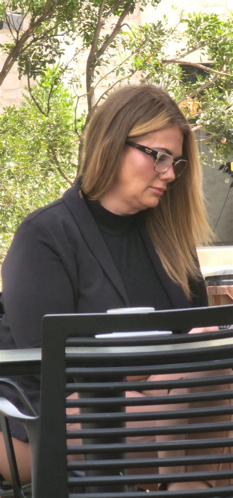 FINEST LATINA MILF I HAVE SEEN VPL Spandex Leggings Yoga Pants Forum