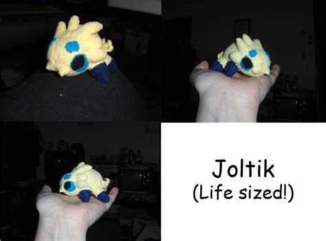 Plush Joltik by RTFMComics on DeviantArt