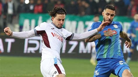 Aykur Rizespor Ile Trabzonspor Randevuda Bordo Mavililer St N