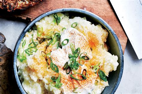 Sour Cream Mashed Potatoes With Paprika Epicurious