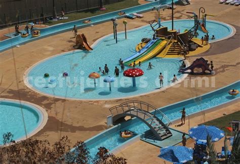 Aquapark Santa Cruz Kam Se Vydatcz