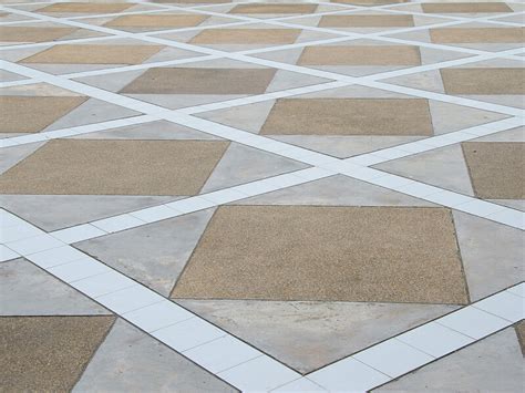 Creative Ways To Use Pavers In Your Backyard Lima Ceramic Tile Stamford