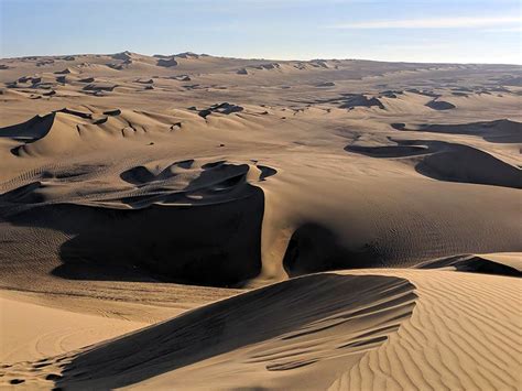 El oasis de Huacachina en Perú