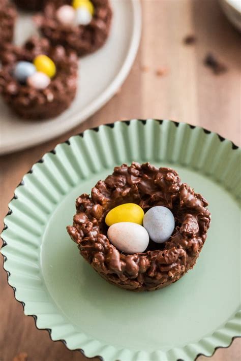 Easy No Bake Chocolate Nest Recipe