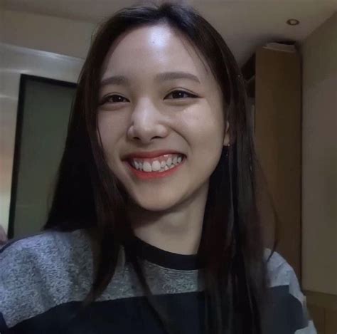 Pin En Im Nayeon