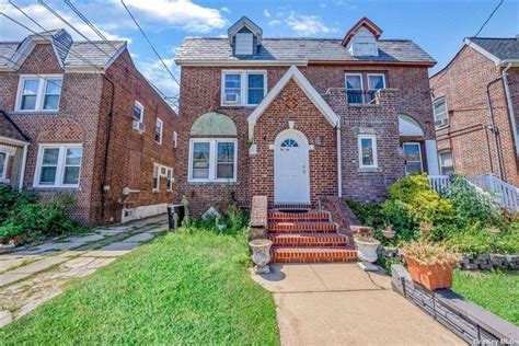 94 34 239th St Floral Park NY 11001 Realtor