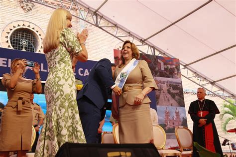 Clara Luz Roldán asumió como nueva gobernadora del Valle del Cauca