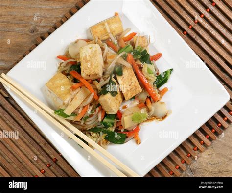 Chinese Stir Fried Vegetables With Tofu Stock Photo Alamy