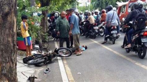 Kecelakaan Maut Tadi Pukul 07 30 Wib Seorang Pemotor Tewas Smash