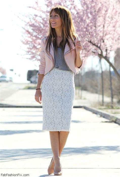 Style Watch How Fashion Bloggers Wear The Pencil Skirt This Spring