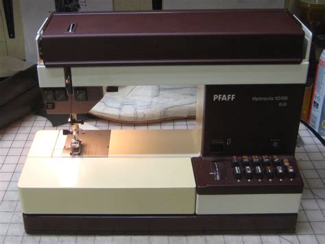 Mi Vintage Sewing Machines Pfaff Tiptronic 1069 1980s