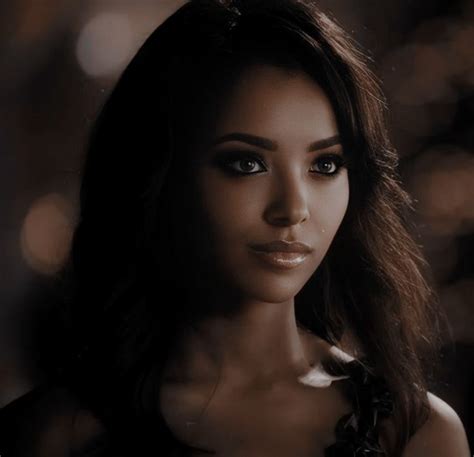 Bonnie Bennett icons en 2024 Crónicas vampíricas Actrices Dioses