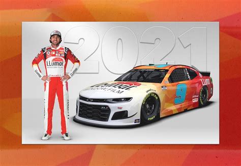 NASCAR Champion Chase Elliott Adds New Sponsor