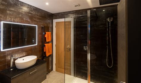 Metallic Bronze Bathroom – New Image Tiles