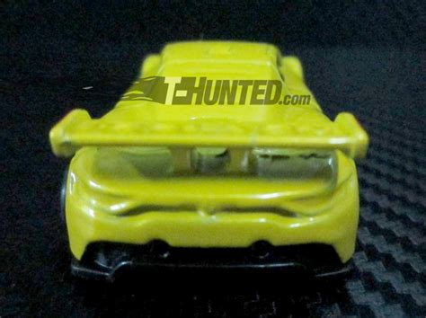T Hunted BOMBA Várias novidades para a linha básica da Hot Wheels de