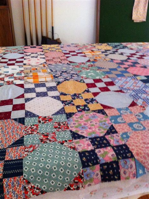 1940s Scrappy Snowball Flowering Snowball Quilts Snowball Quilts