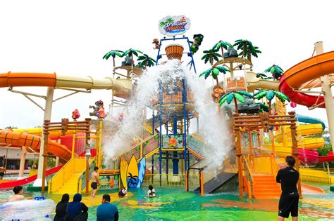 SplashMania Waterpark Ticket In Gamuda Cove Selangor Klook Malaysia