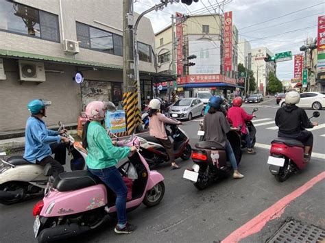 臺南市政府環境保護局 110年汰換老舊機車加碼補助來囉！