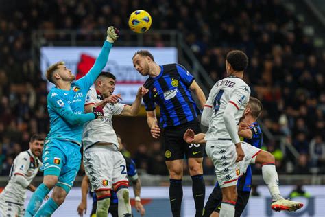 Inter Vence Genoa Por A E Estica Vantagem Na S Rie A Esportes