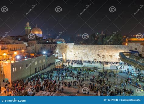 Western Wall at Night in Jerusalem, Israel Editorial Photo - Image of ...