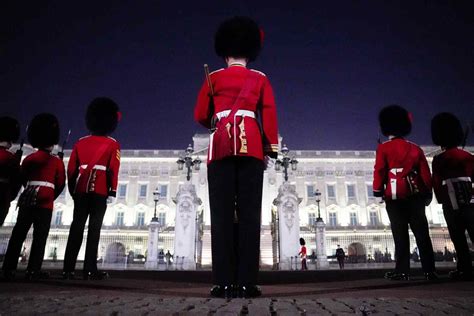 Coronation Procession Rehearsal Takes Over London Streets Overnight ...