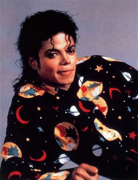 Michael In Pajamas / Leave Me Alone - Leave Me Alone Photo (14642987) - Fanpop